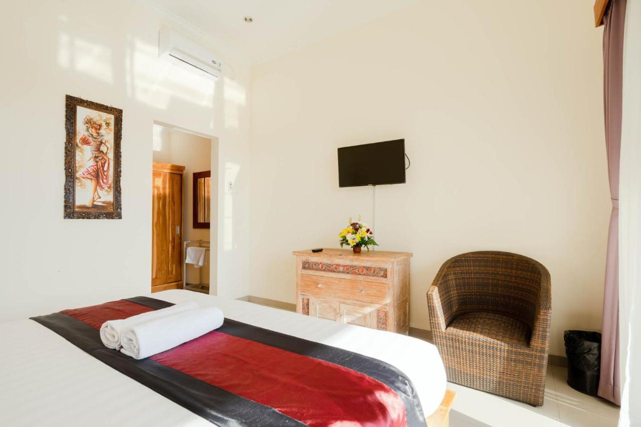 Rara Guesthouse Canggu Esterno foto