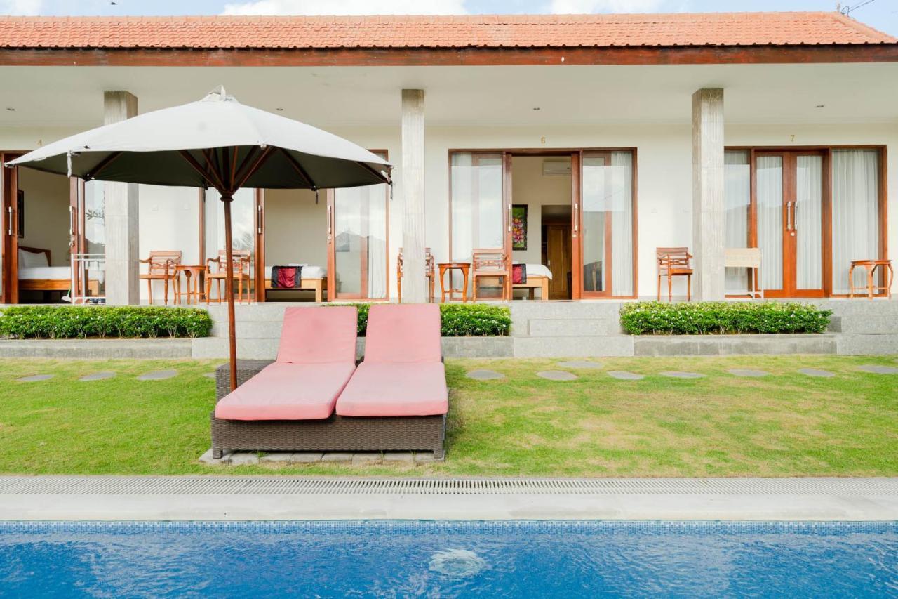 Rara Guesthouse Canggu Esterno foto
